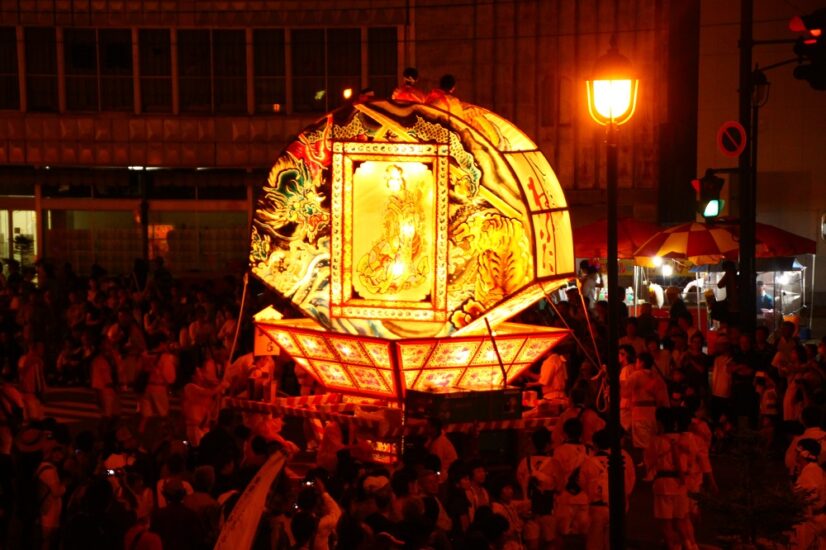 世界自然遺産の街が熱い日になるお祭り【知床】