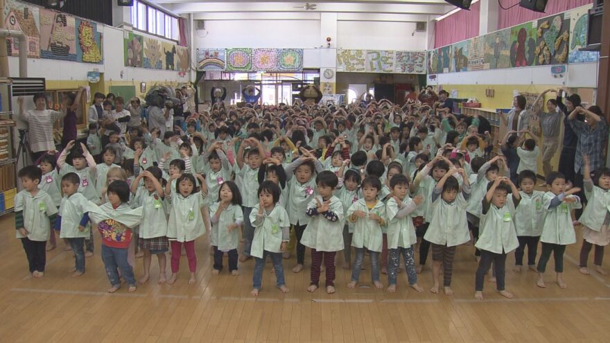 レッツ♪うみダンス♬　札幌の幼稚園で撮影
