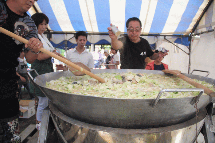 鮭好き集合！秋の味覚祭り♪【石狩市 / 石狩さけまつり】9/27・28